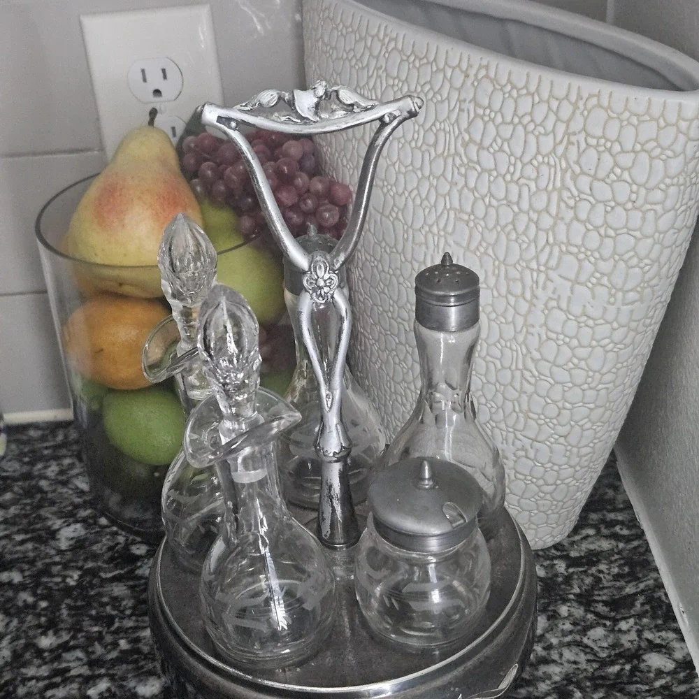 Antique‎ Triple Silver Plated co. 5 Piece Cruet Set